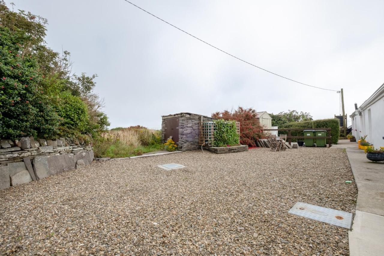Blue Sky Cottage, Doolin Carrowauff 外观 照片