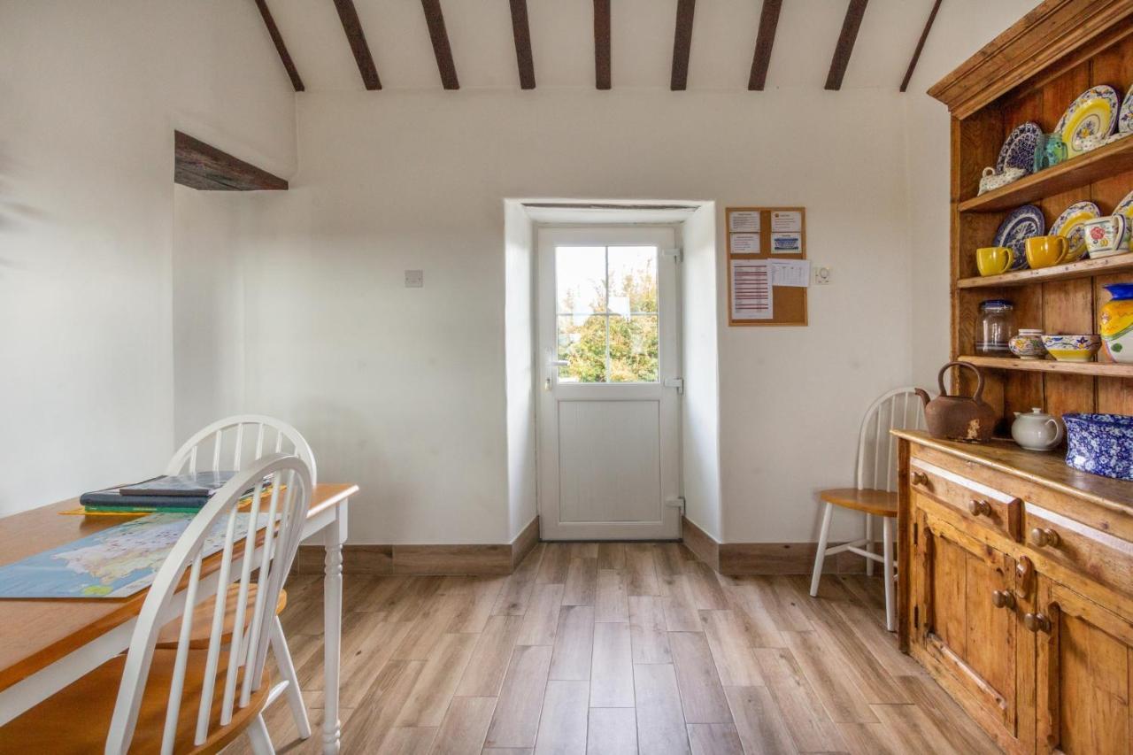Blue Sky Cottage, Doolin Carrowauff 外观 照片